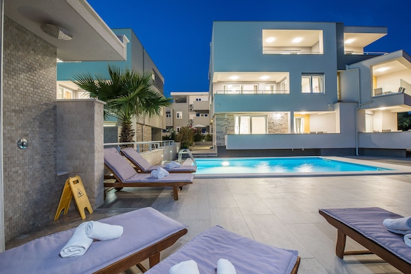 Outdoor pool - Double Room with Balcony and Pool (Novalja)