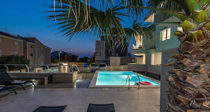 Chambre Double Standard avec Balcon et Piscine