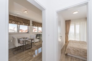 2 Schlafzimmer, Zimmersafe, Bügeleisen/Bügelbrett, kostenloses WLAN