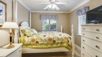 5 bedrooms, desk, free WiFi