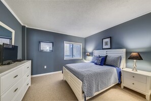 2 bedrooms, desk, free WiFi