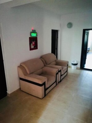 Télévision à écran plat