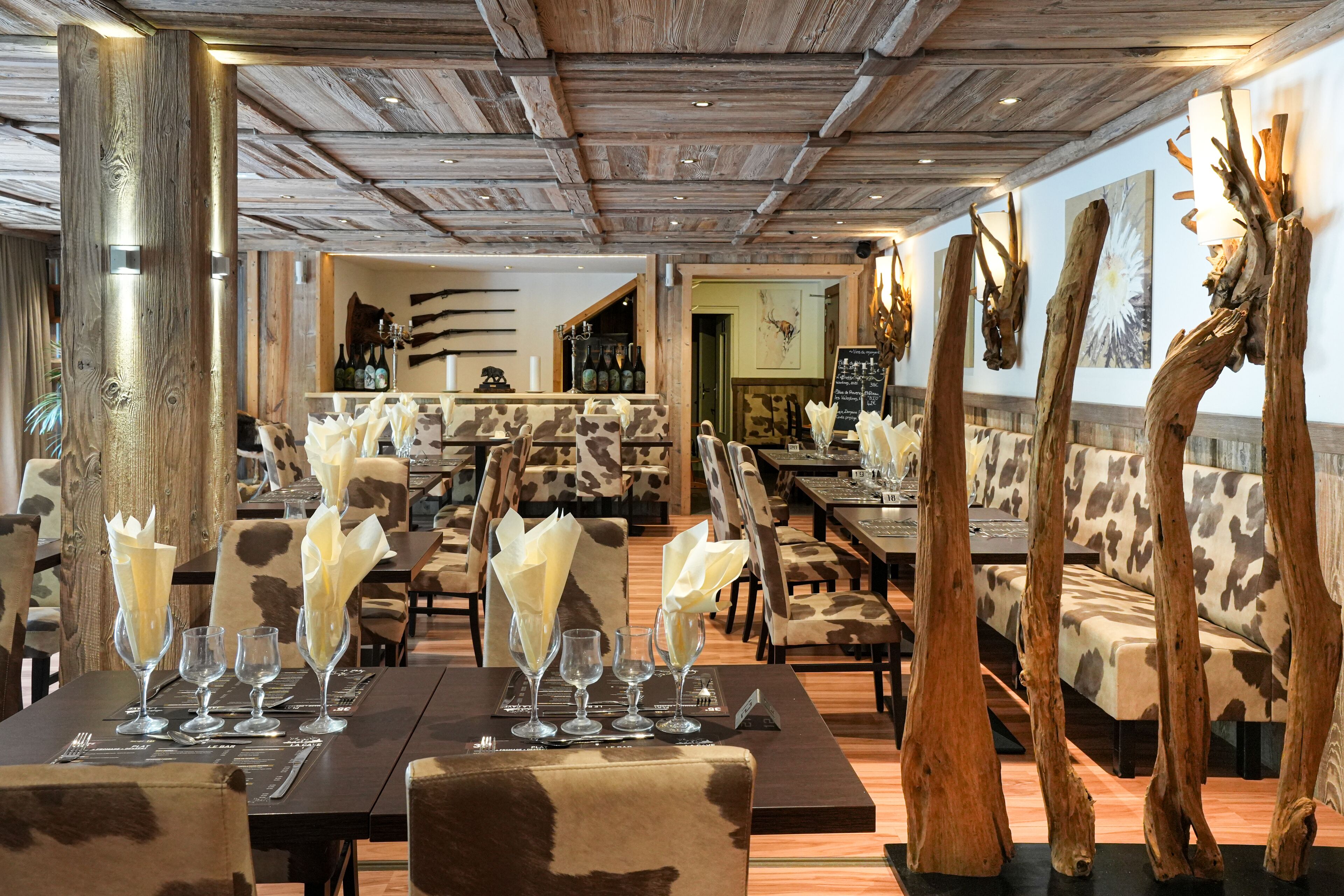 Breakfast and dinner served, local cuisine