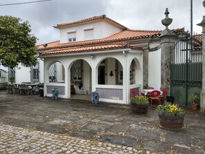 Front of property - Casa da Real Companhia (Lamego)
