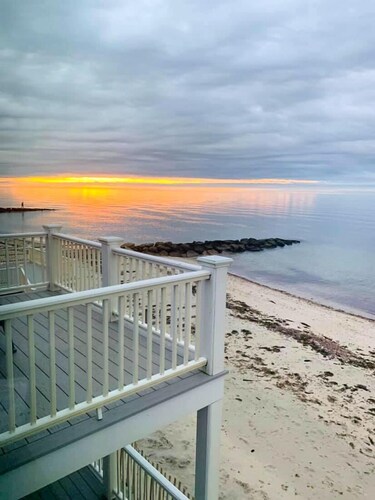 Oceanfront duplex sleeping 6-breathtaking views of Nantucket Sound