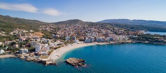 Celebrity Lux  Apartment