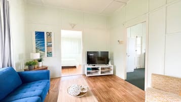TV, DVD player