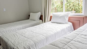 Family Room, Multiple Beds