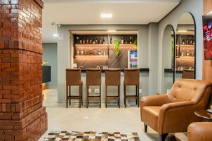 Bar (en el alojamiento)