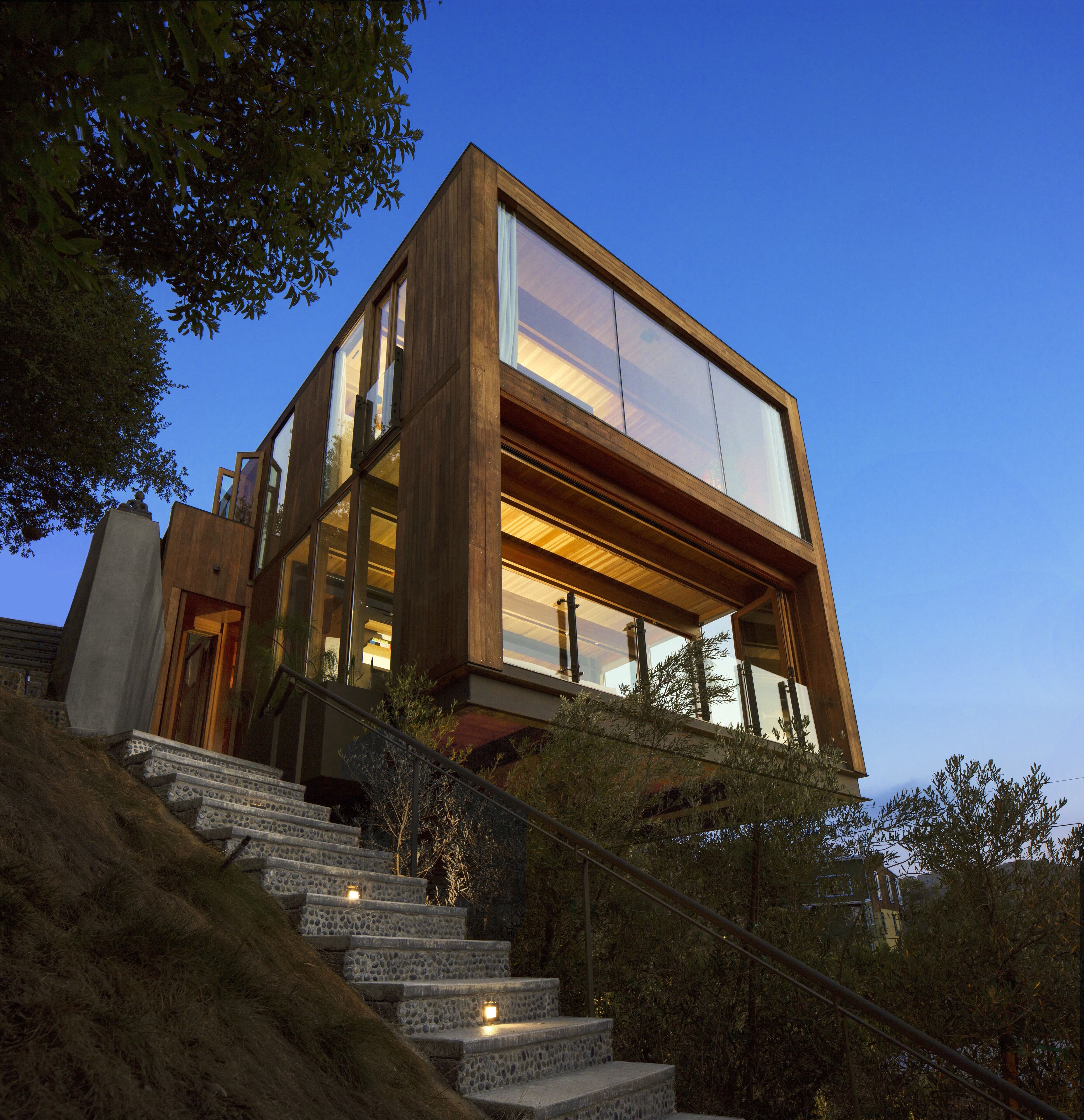 Unique Zen Hollywood Hills Home in Laurel Canyon