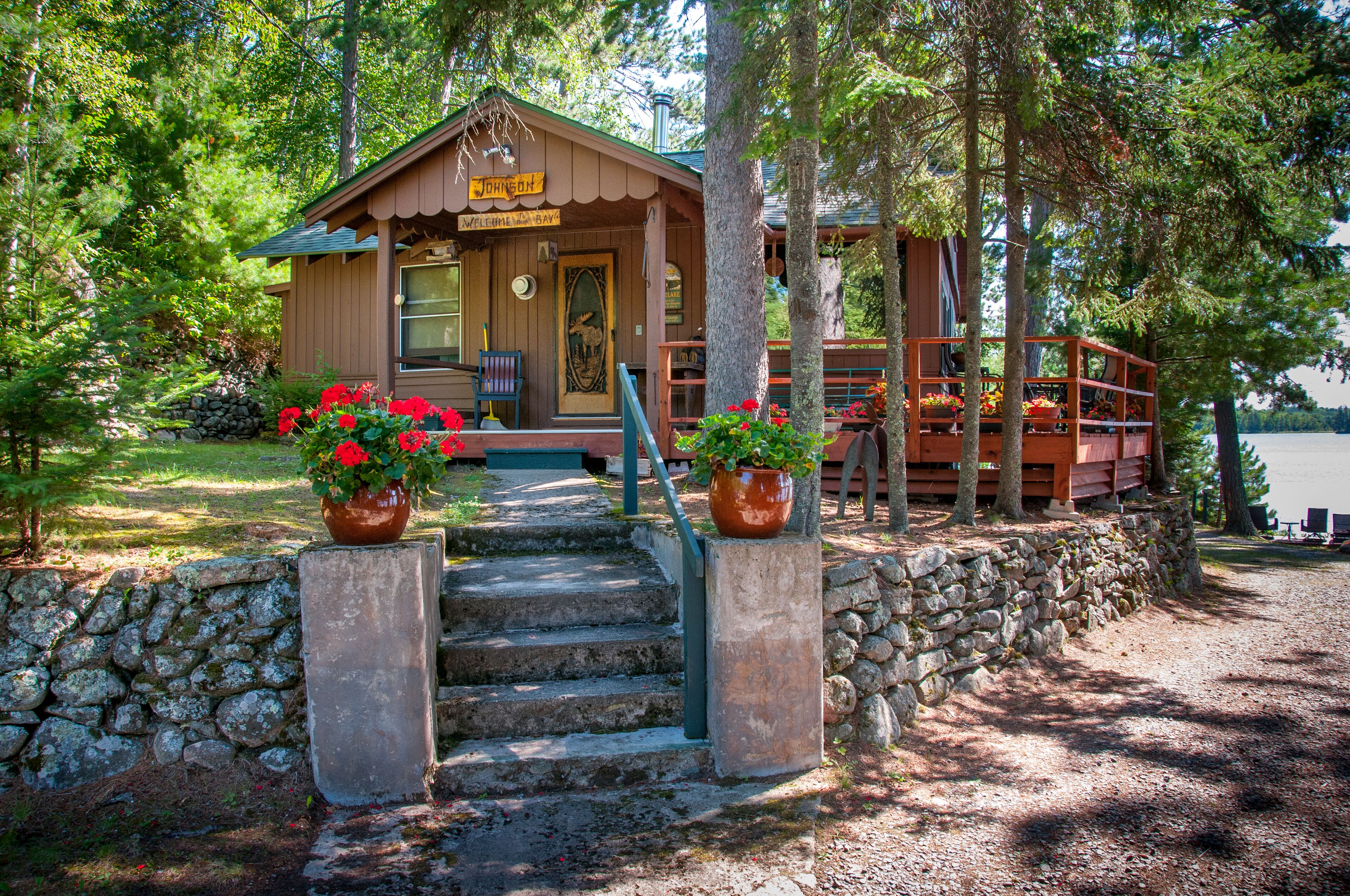 Main Cabin at Vintage Vermilion Resort