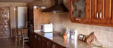 Oven