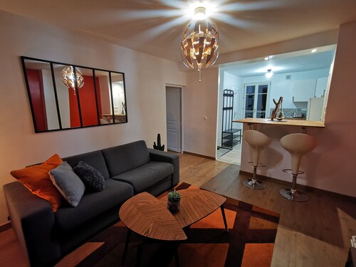 2 rooms apartment 18 minutes from the Palace of Versailles