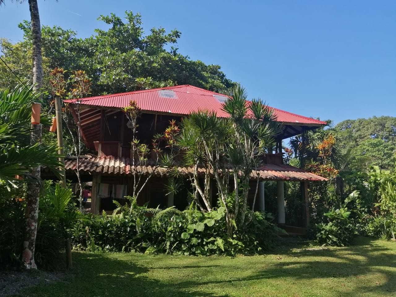 Departamento familiar, varias camas | Wifi gratis y ropa de cama 