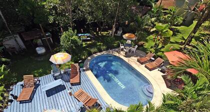 Chalet Y Cabinas Hibiscus