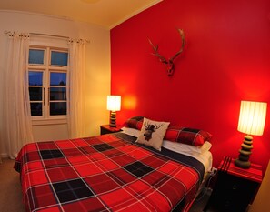 Room - Blacks Hotel (Ophir)