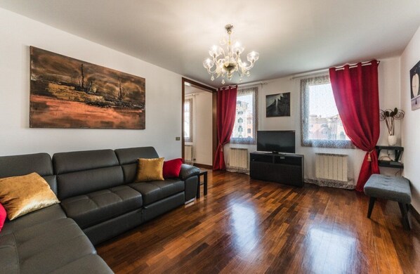 Smart TV, video games, books, stereo