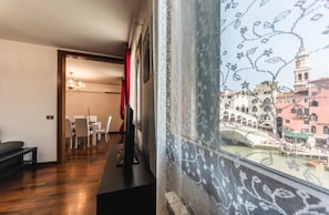 Interior - Rialto apartment whit Canal Grande view (Venezia)