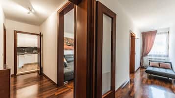 Smart-TV, Videospiele, BĂŒcher, Stereoanlage