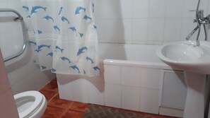 Free toiletries, hair dryer, slippers - Mekhtar Ambar (Bukhara)