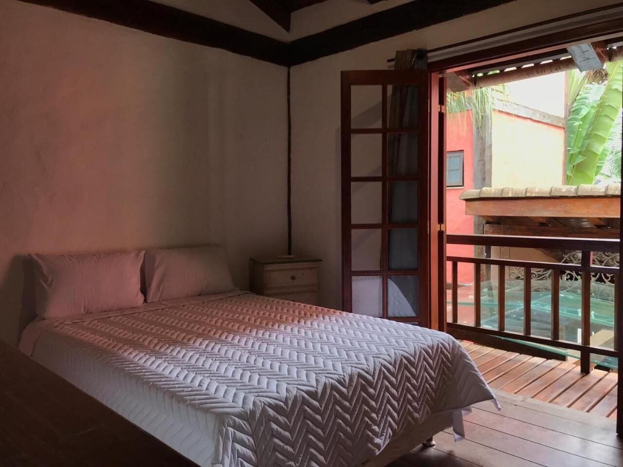 Blackout curtains, free WiFi, wheelchair access
