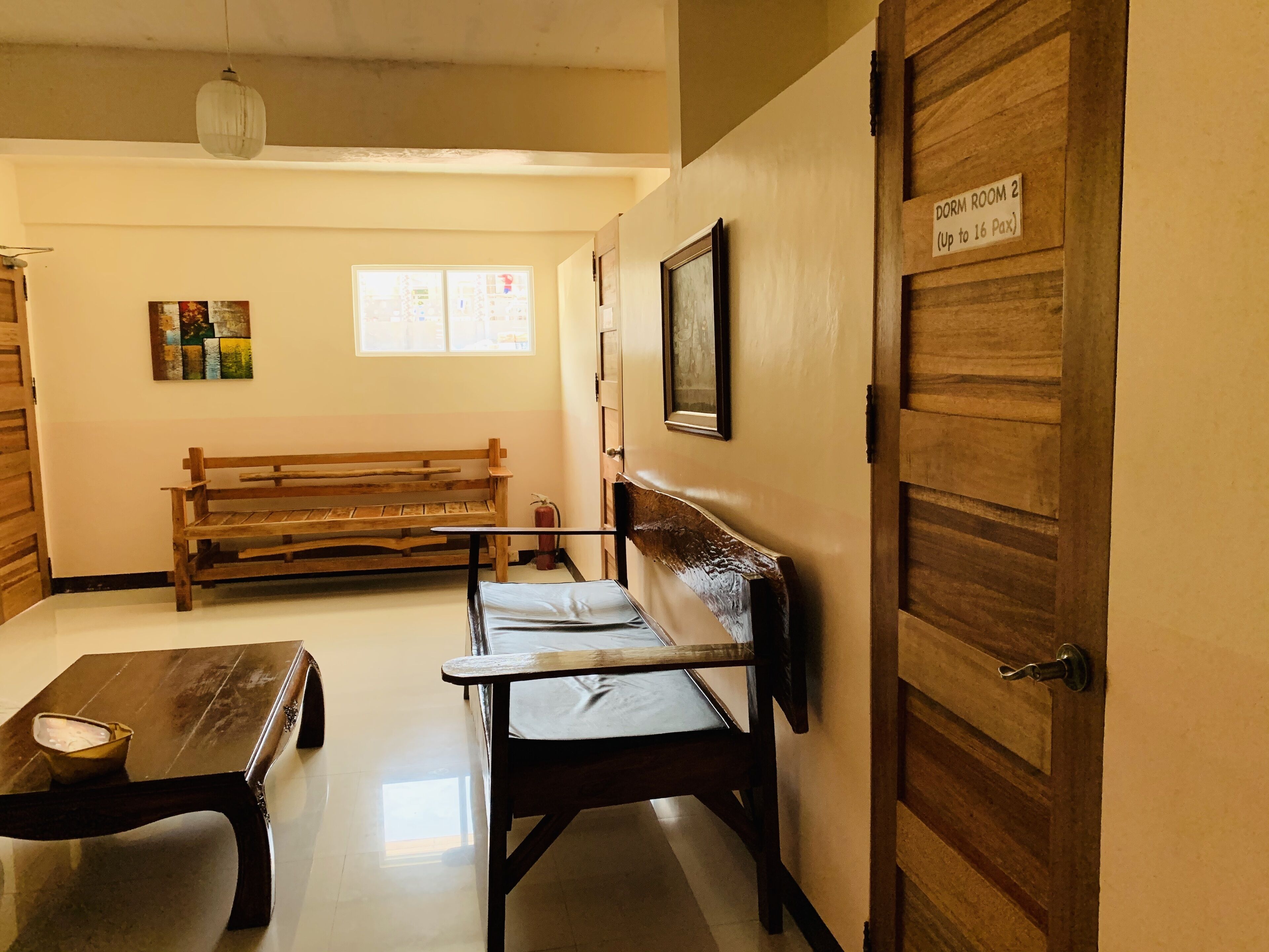 dormitorio 2 for 12 pax | living room | flat-screen tv