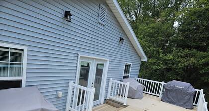 Two Bed Room with Two Luxury Bathrooms including Jacuzzi tubs, Open year round