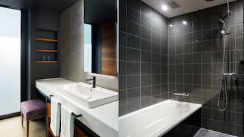 Deluxe , 2 beds , with balcony, Non Smoking | Bathroom | Separate tub and shower, deep soaking tub, free toiletries, hair dryer