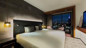 Standard Wide King Non-Smoking (2460mm x 2050mm) | In-room safe, desk, soundproofing, free WiFi