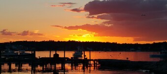 Gorgeous Views of Harbor Entrance! Walk to town, east side location.