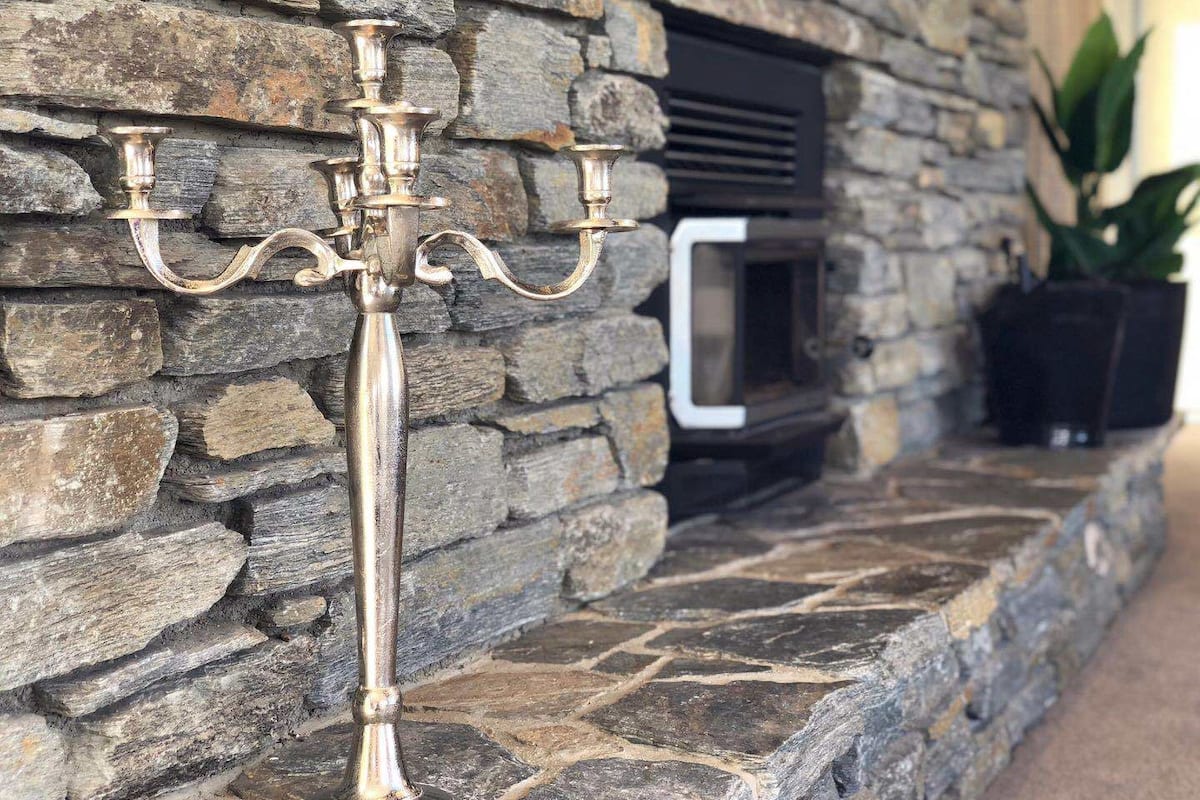 Casa Luxury, 4 camere da letto, vista lago | Area soggiorno | TV a schermo piatto