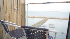 Elite Double Room, 1 Double Bed, Balcony, Sea Facing | Balcony view - Simple Life Home Stay (Magong)