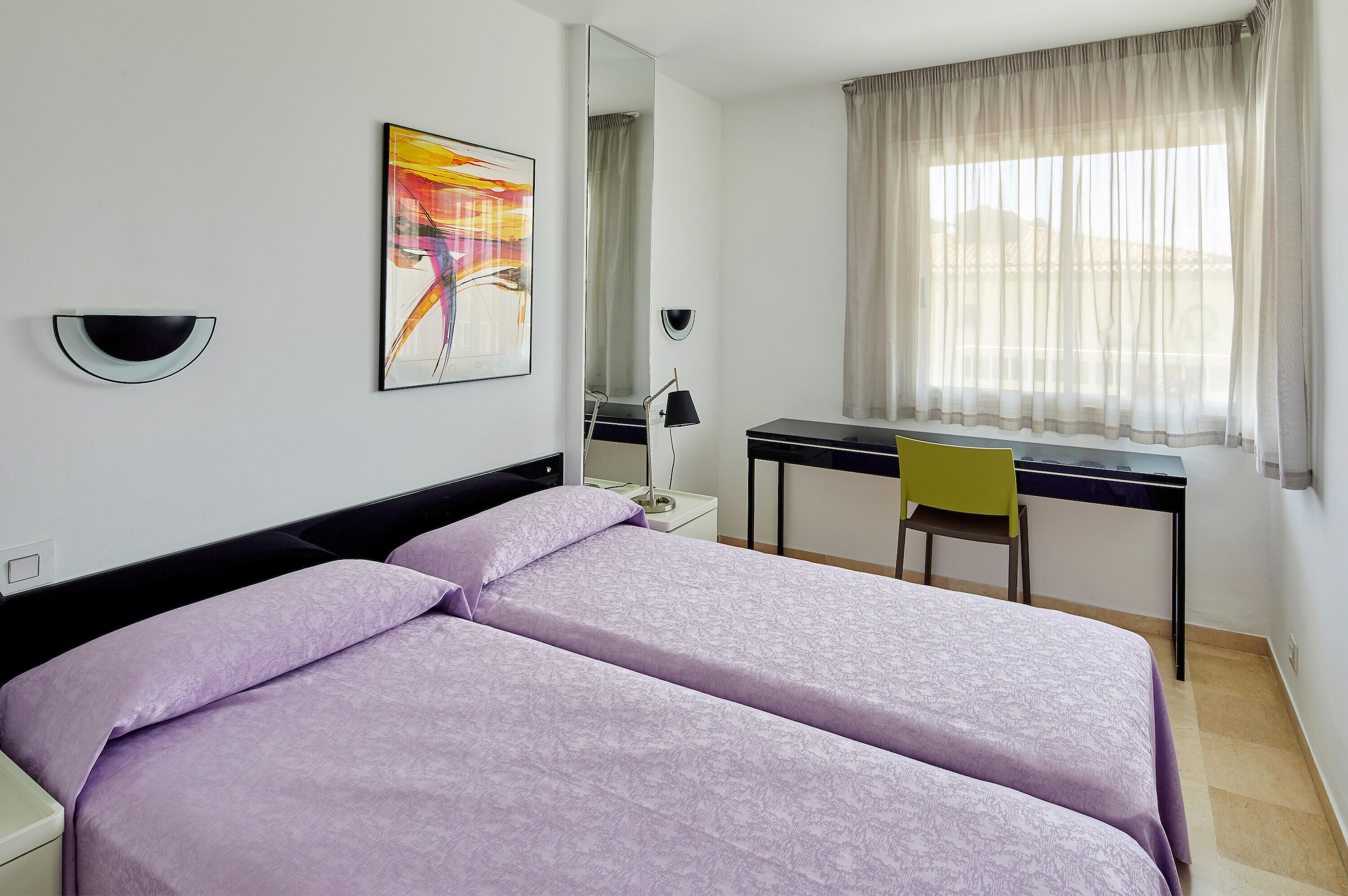 2 bedrooms, iron/ironing board