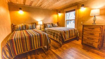 2 chambres, fer et planche Ă repasser, Wi-Fi, draps fournis