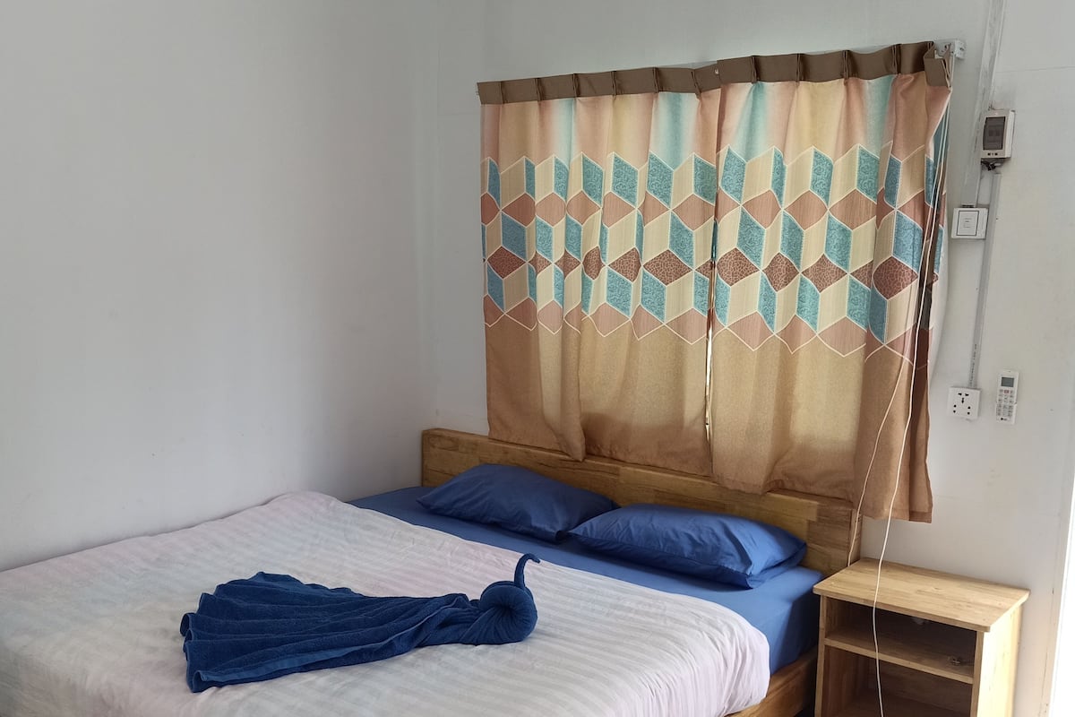 Budget Double Room, No Air conditioning