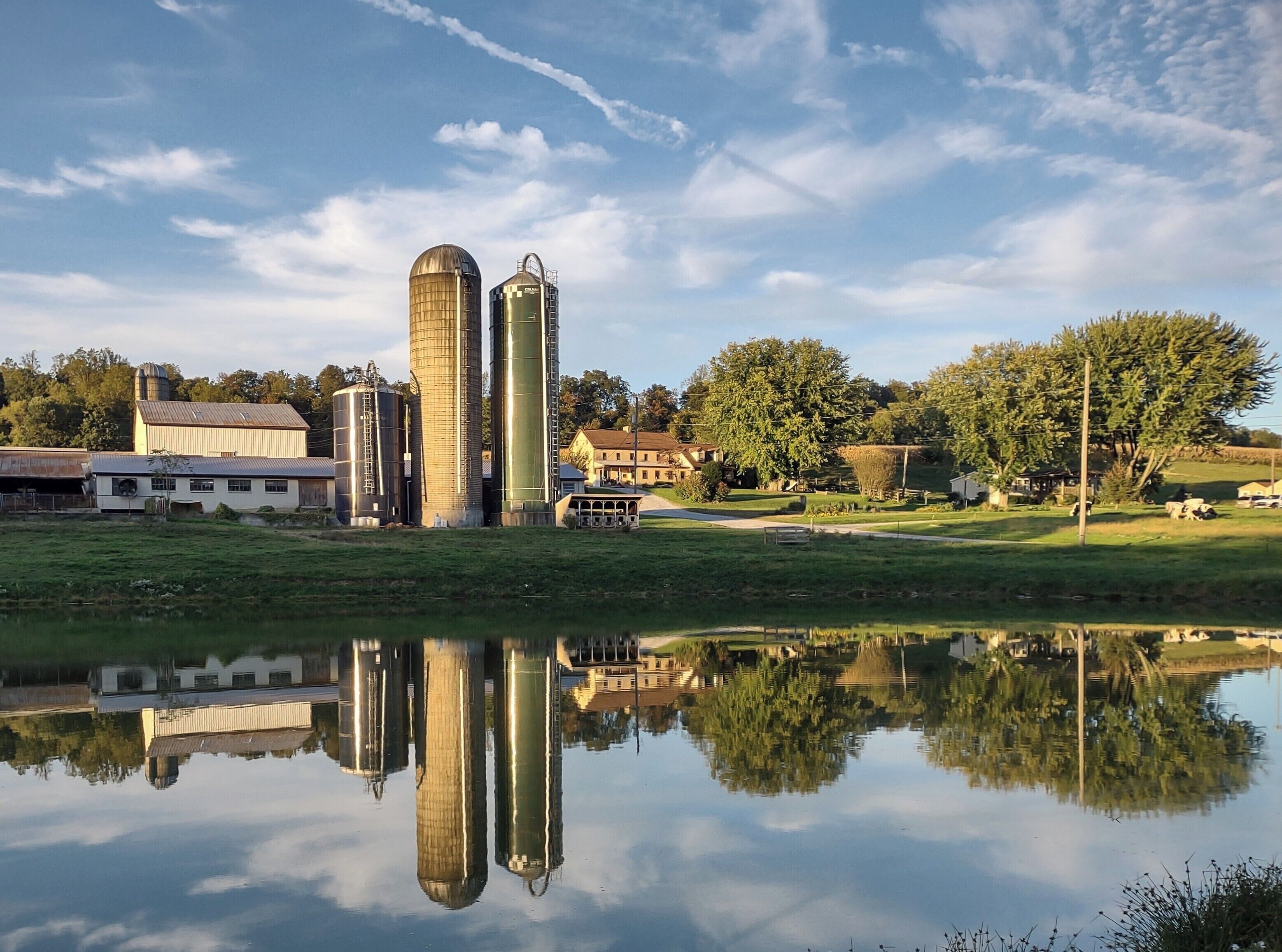Come relax and enjoy the farm setting.