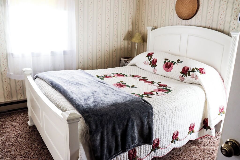 1 quarto, berço de viagem, Wi-Fi de cortesia, roupa de cama