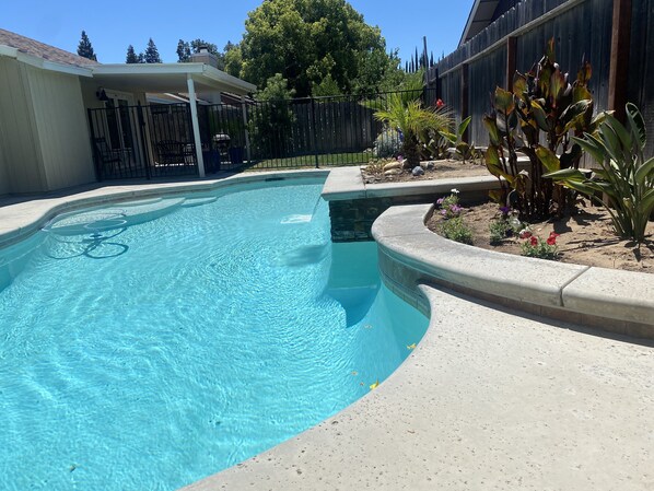 Alberca al aire libre 