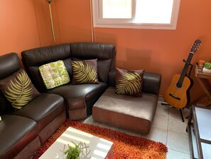 Fernseher, Stereoanlage