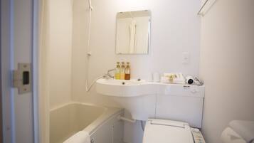 Combined shower/tub, deep soaking tub, free toiletries, hair dryer