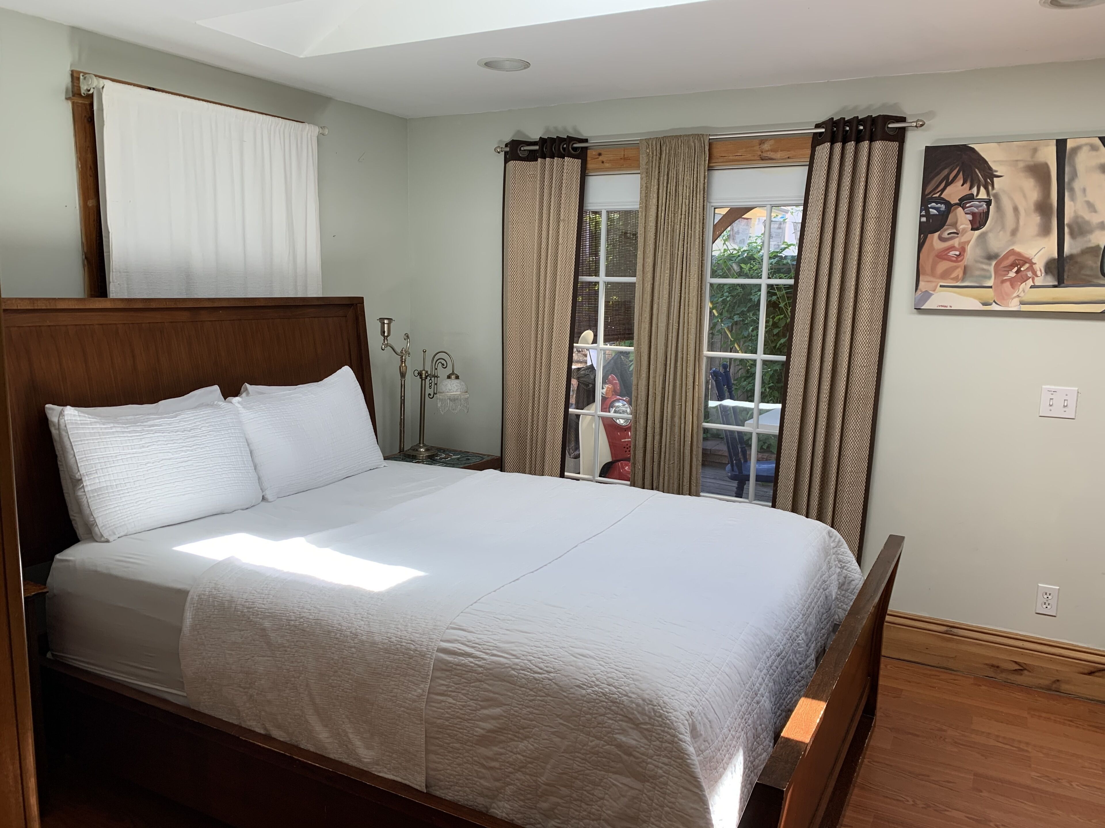 1 slaapkamer, een bureau, een strijkplank/strijkijzer, gratis wifi