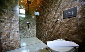 Villa, Pool View | Bathroom