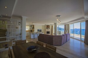 Villa | Living area | LCD TV - Villa Heaven (Kas)