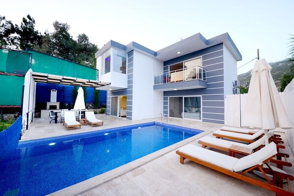 Front of property - Villa Incir (Kas)