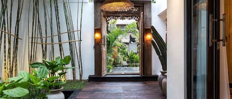 EntrĂ©e de lâhĂ©bergement