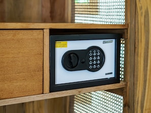 Familie villa, 4 slaapkamers | Veilig