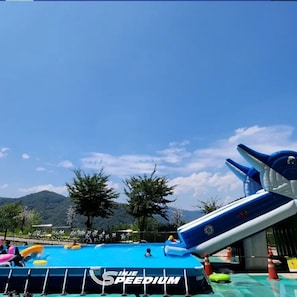 Seasonal outdoor pool
