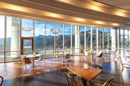 Cafetería. Take Hotel & Resort Inje Speedium