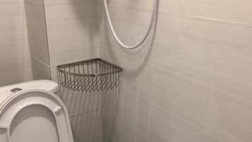 Shared Dormitory, Mixed Dorm | Bathroom | Shower