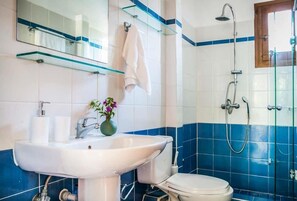 Villa, 4 Bedrooms, Private Pool, Sea View | Bathroom - Villa Ulysses (Kefalonia)